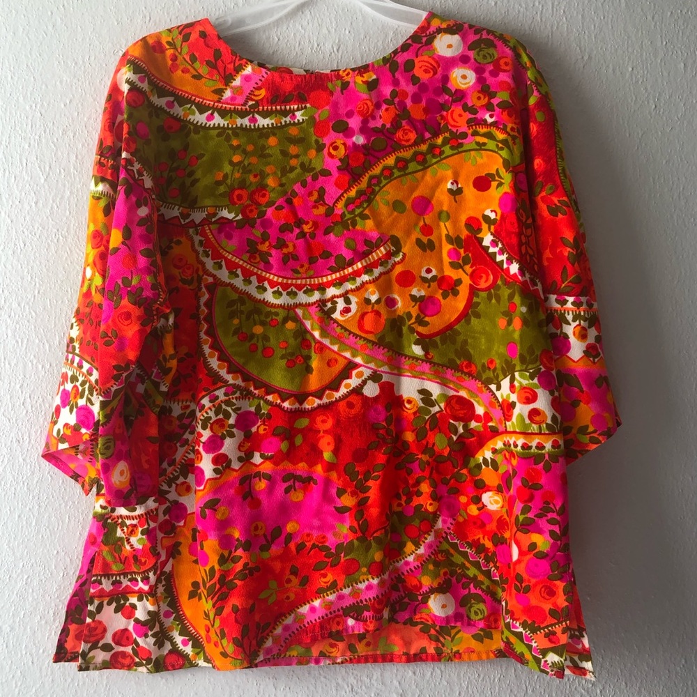 Vintage 70’s bell sleeved shirt